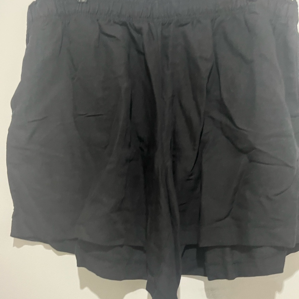 H&M High Waist Black Women's Linen Blend Short